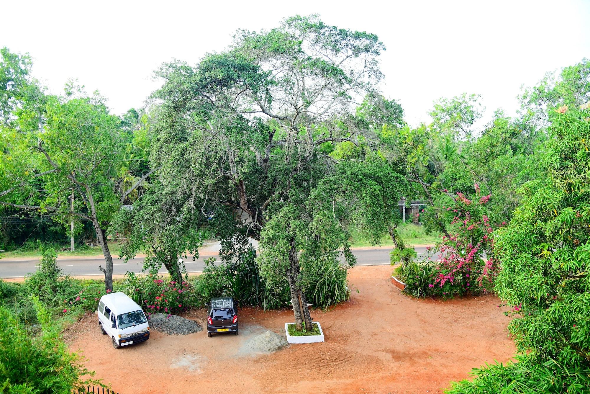 Hotel Moonstone Anuradhapura Zewnętrze zdjęcie