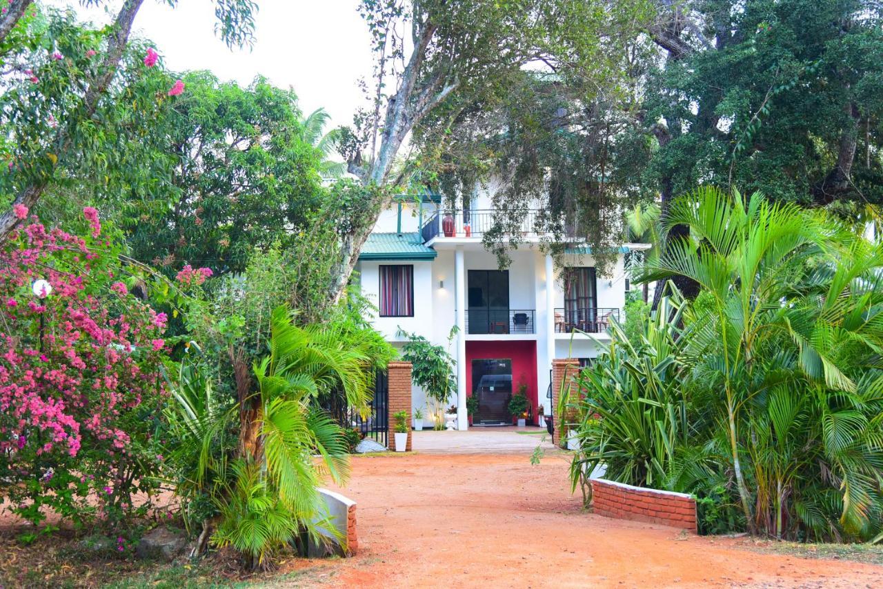 Hotel Moonstone Anuradhapura Zewnętrze zdjęcie