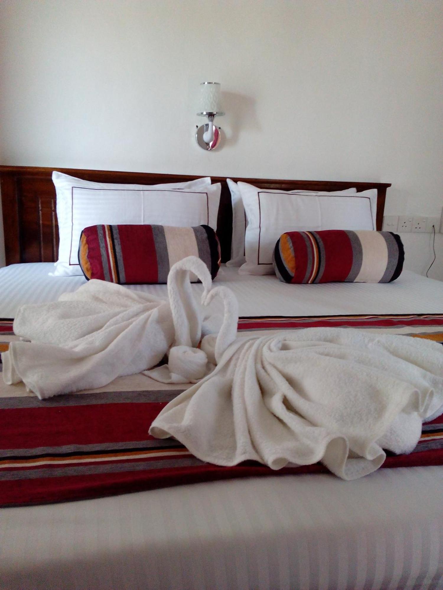 Hotel Moonstone Anuradhapura Zewnętrze zdjęcie