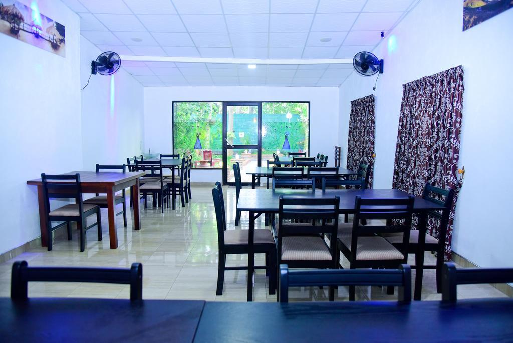 Hotel Moonstone Anuradhapura Zewnętrze zdjęcie
