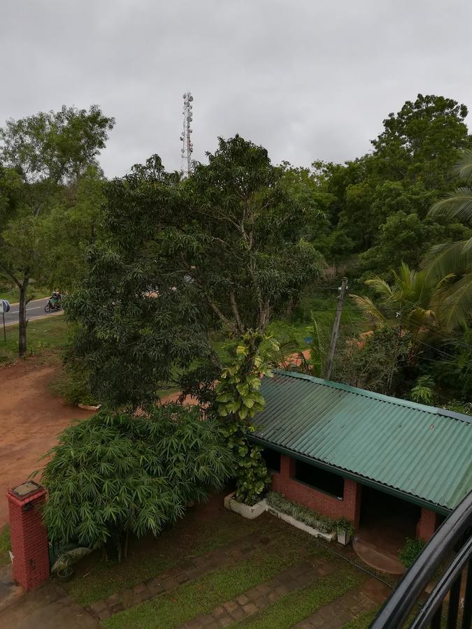 Hotel Moonstone Anuradhapura Zewnętrze zdjęcie